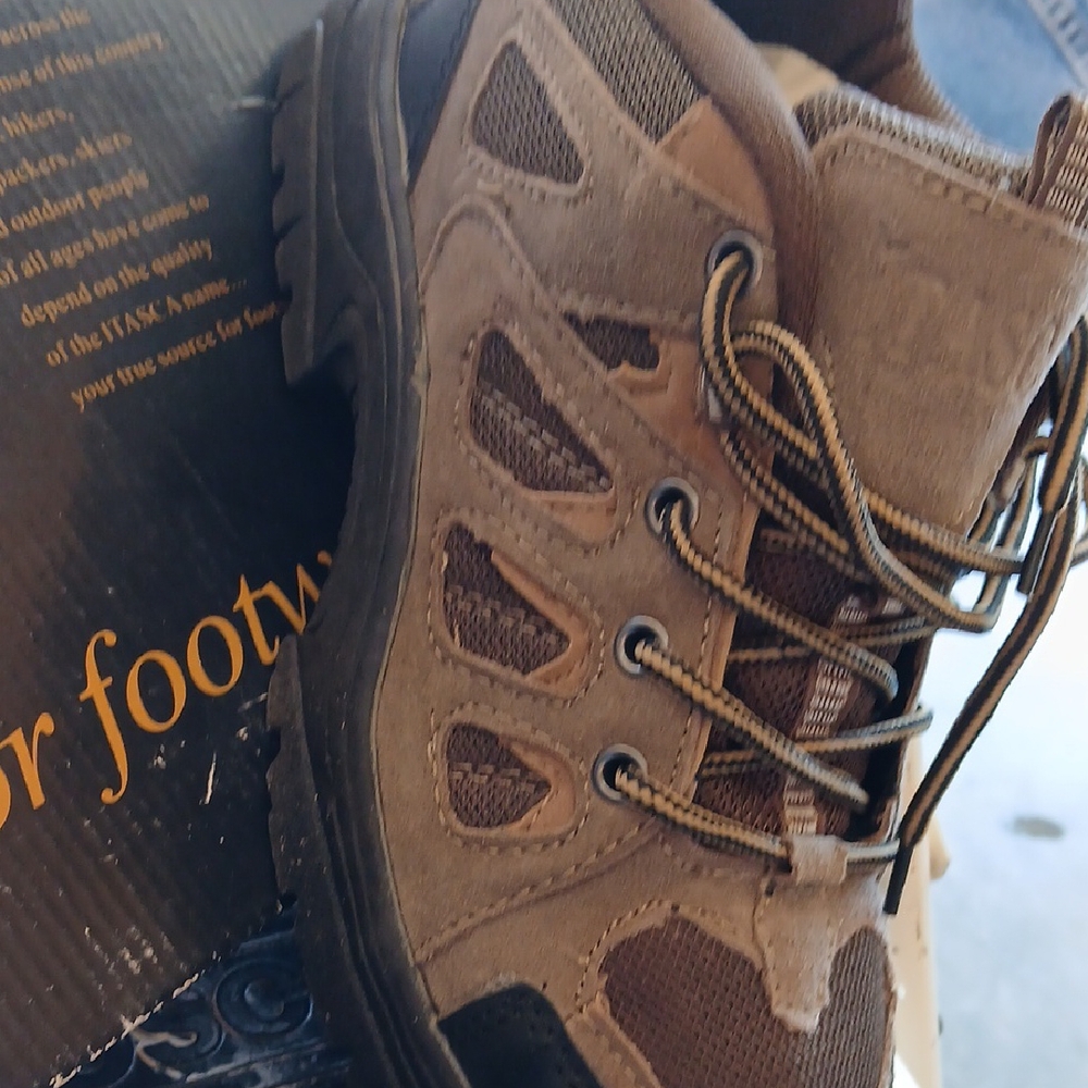 Itasca Brown Outdoor Boots